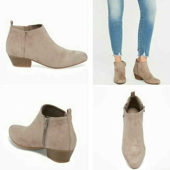 Beige boots low heel Clearance
